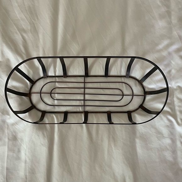 Metal Oval Basket Centerpiece Fruit Bowl Bread Bowl - Picture 2 of 7